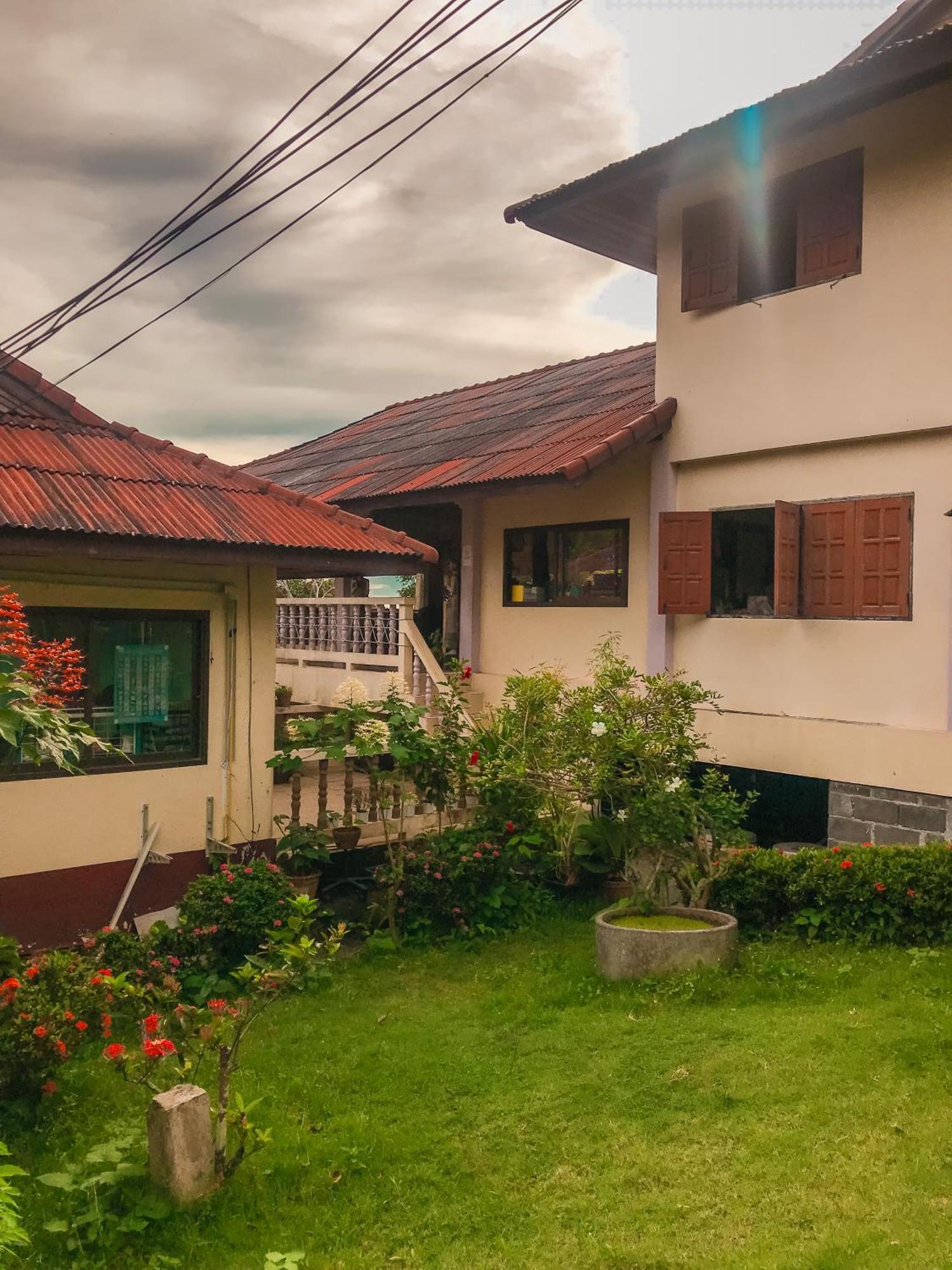 Vila Tanouy Garden Baan Khai Exteriér fotografie