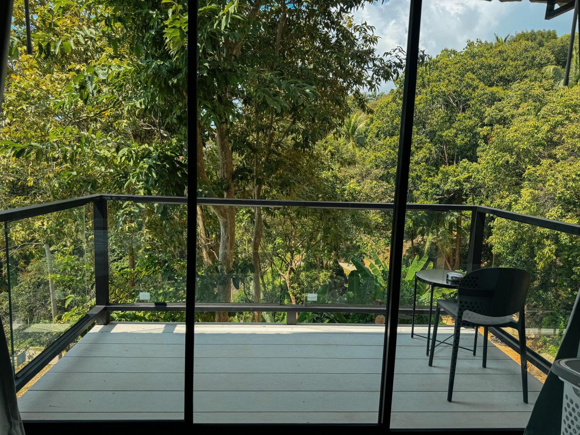 Vila Tanouy Garden Baan Khai Exteriér fotografie