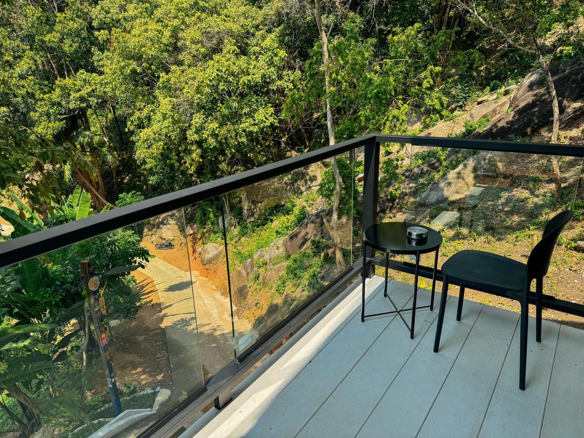 Vila Tanouy Garden Baan Khai Exteriér fotografie