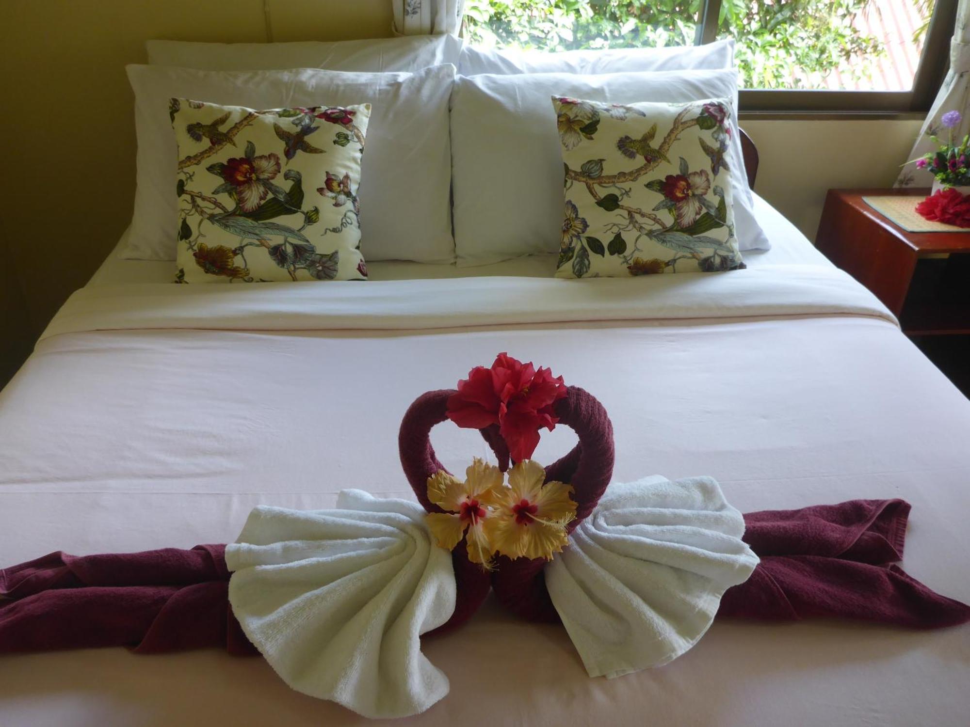Vila Tanouy Garden Baan Khai Exteriér fotografie