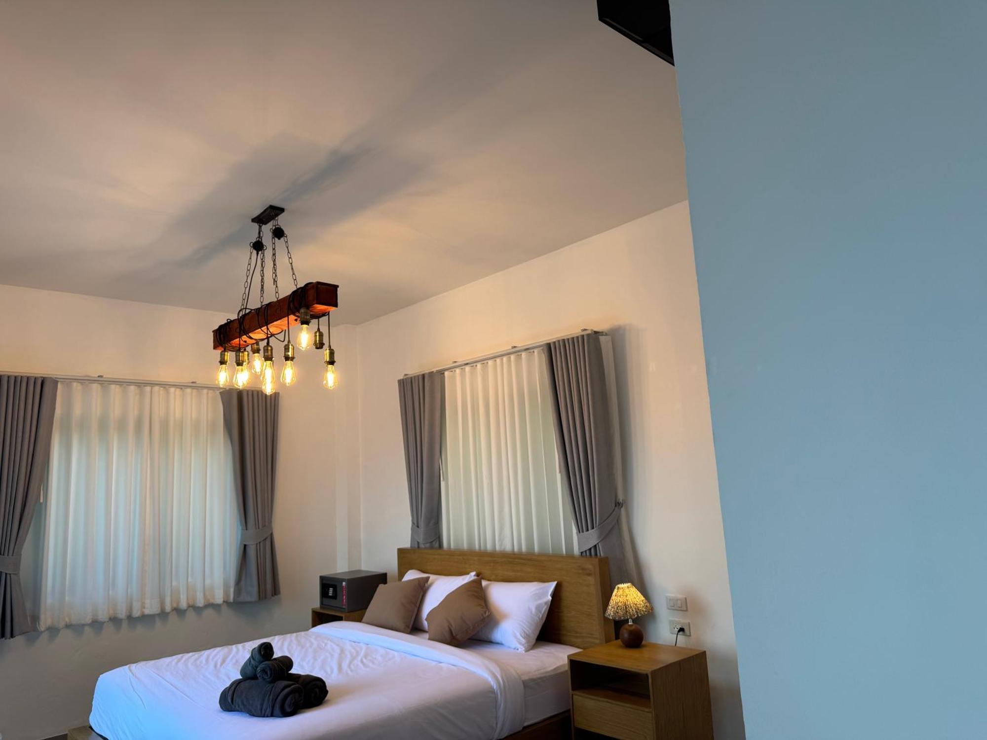 Vila Tanouy Garden Baan Khai Pokoj fotografie