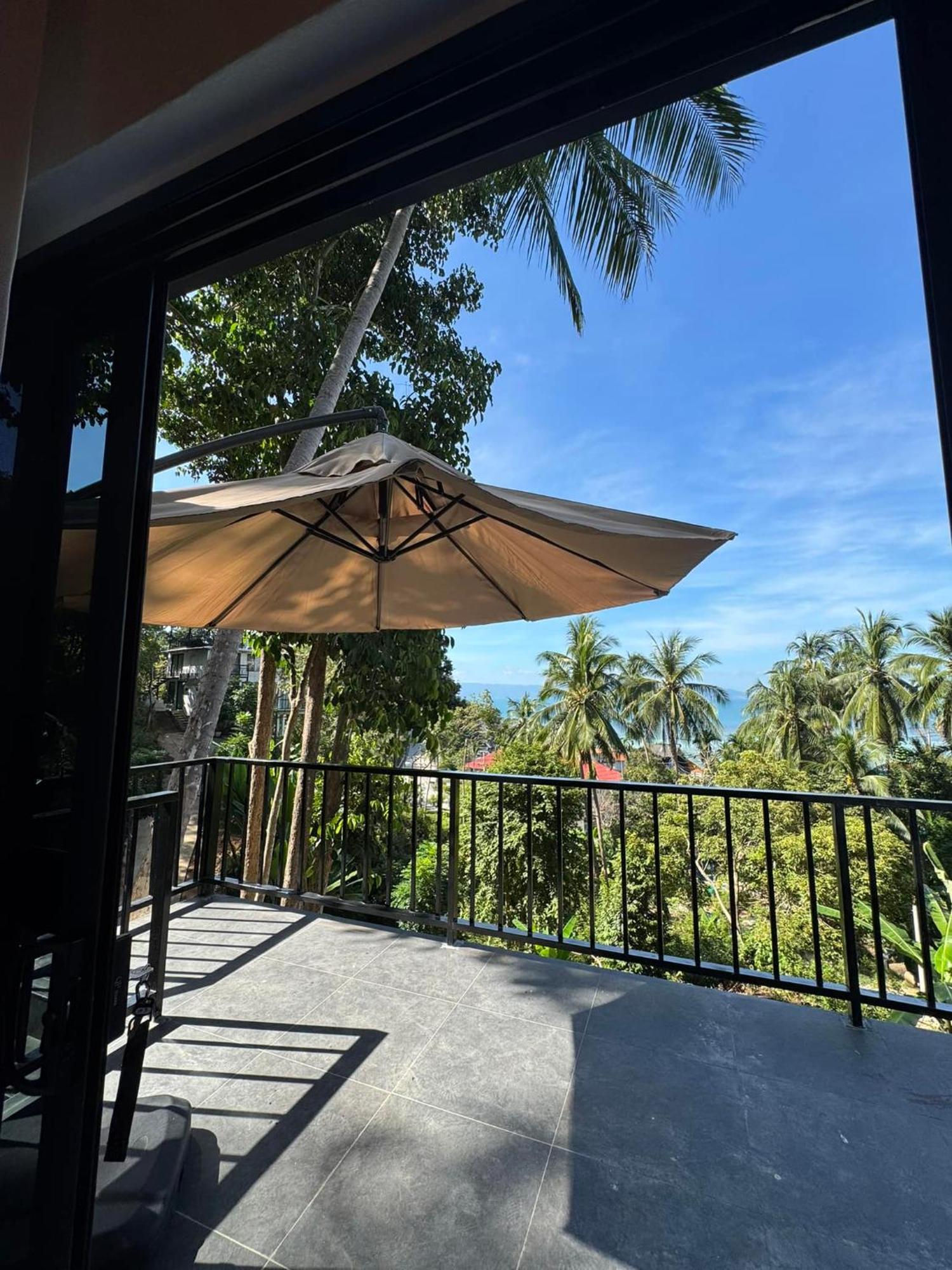 Vila Tanouy Garden Baan Khai Exteriér fotografie